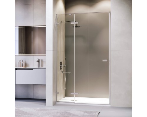 Душевые двери Распашные Stilvoll (Стилвол - На стиле) 130*200 стекло Прозрачное цвет профиля Хром 353200413-11